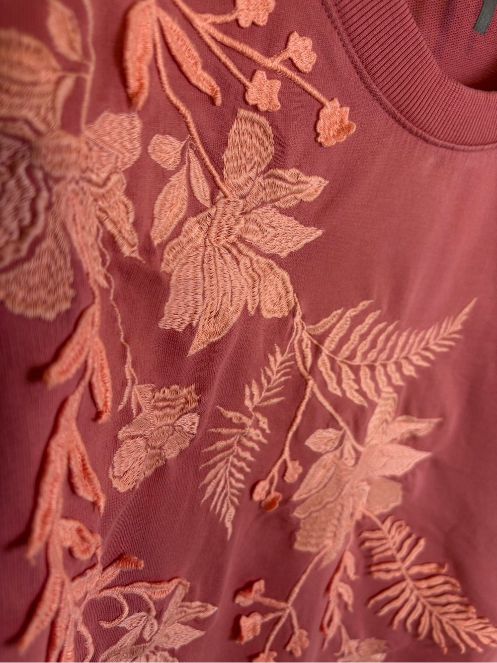 ANTHROPOLOGIE Fern & Flower Sweatshirt pink rose appliqué floral cotton 2025 - Picture 7 of 9
